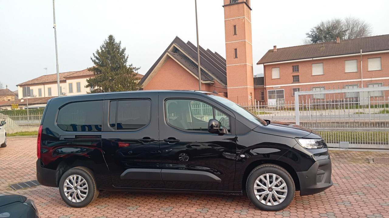 Fiat Doblo Doblò Maxi 1.5 BlueHdi 130 CV AT8 PL MAXI 7 POSTI *SENZA VINCOLO DI FINANZIAMENTO*