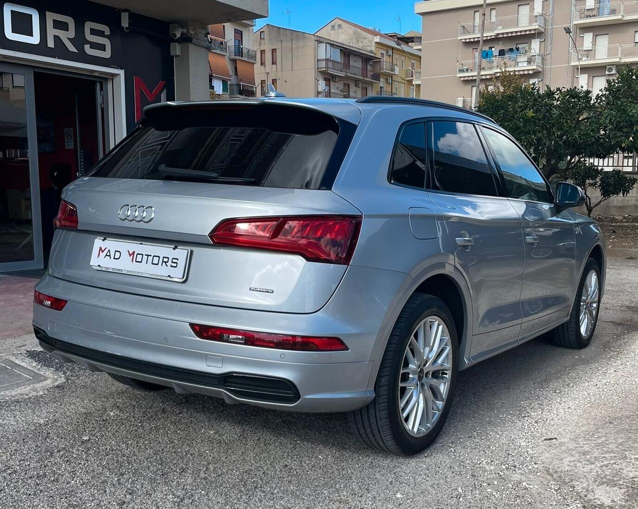 AUDI Q5 S-LINE Sport plus QUATTRO TETTO PANORAMICO