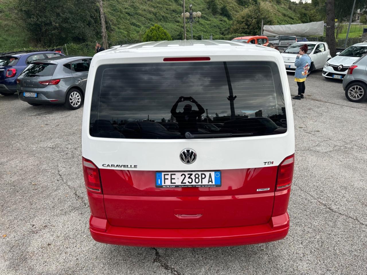 Volkswagen Caravelle 2.0 TDI 150CV PC Cruise 9 Posti