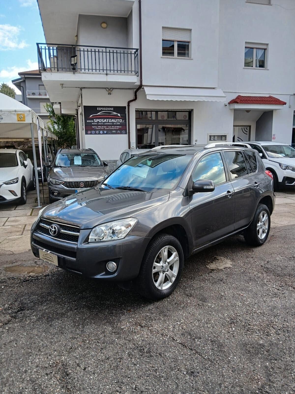 Toyota RAV 4 RAV4 Crossover 2.2 D-4D 150 CV DPF Sol