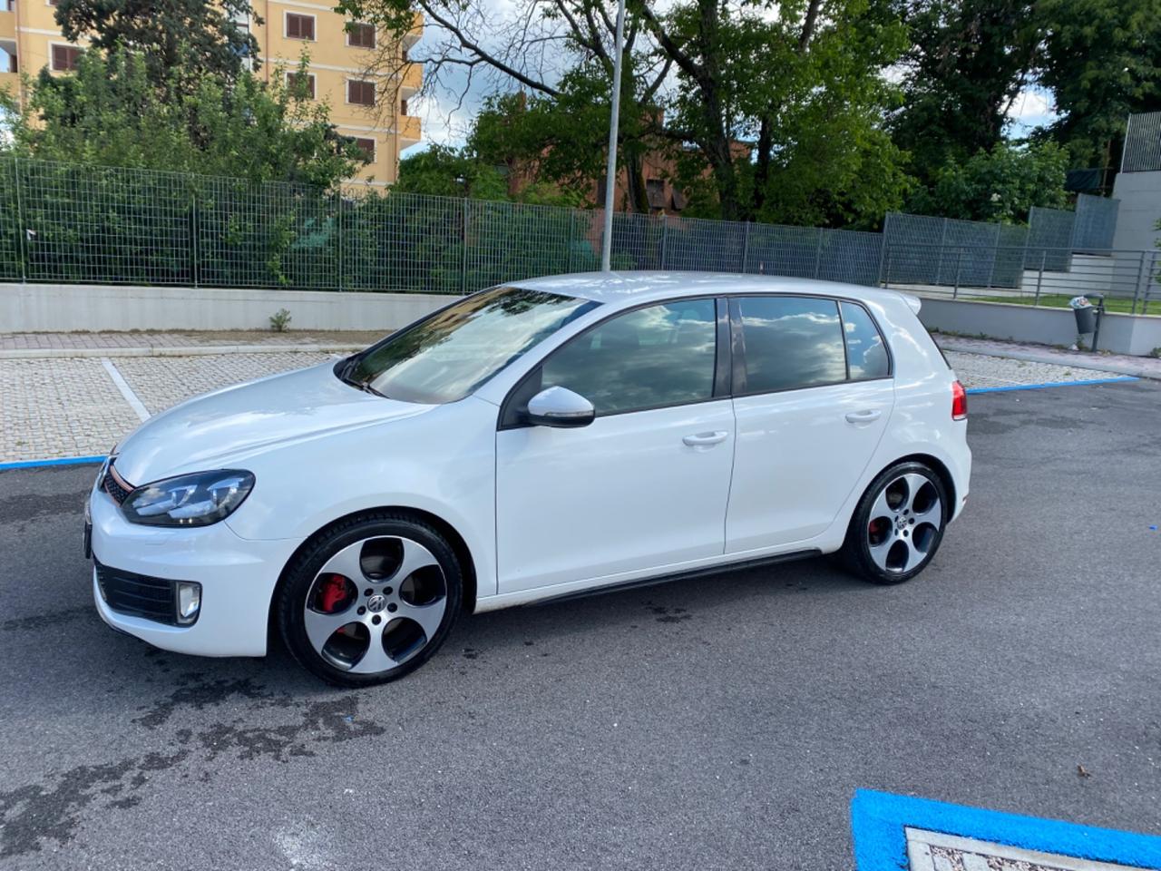 Volkswagen Golf GTI Golf 2.0 TSI DSG 5p. GTI