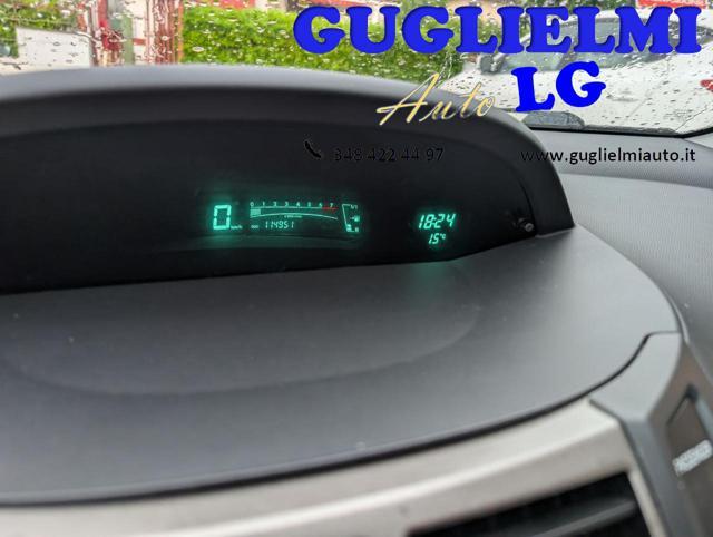 TOYOTA Yaris 1.3 5 porte Sol NEOPATENTATI