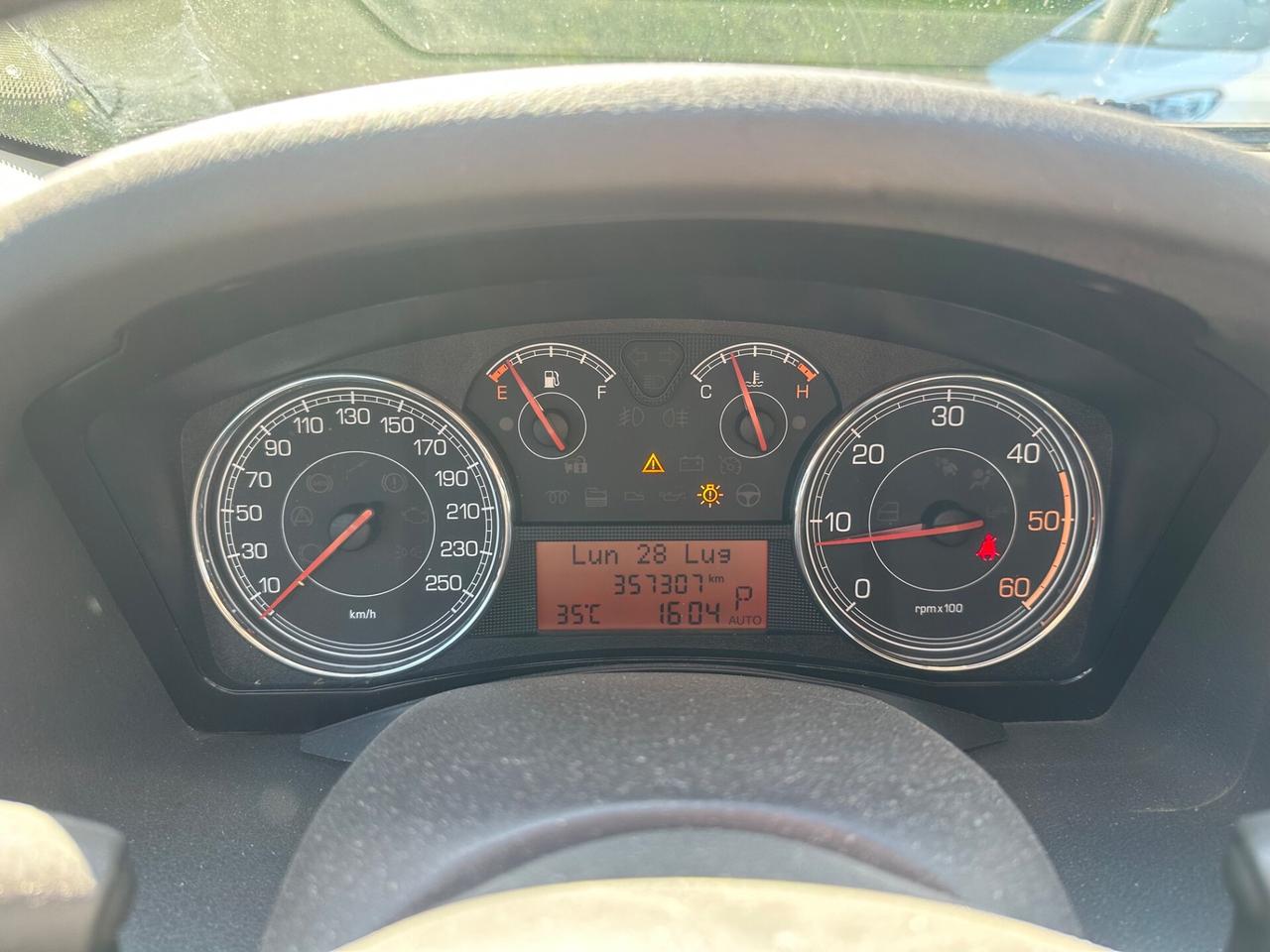 Fiat Croma 1.9 Multijet aut. Must
