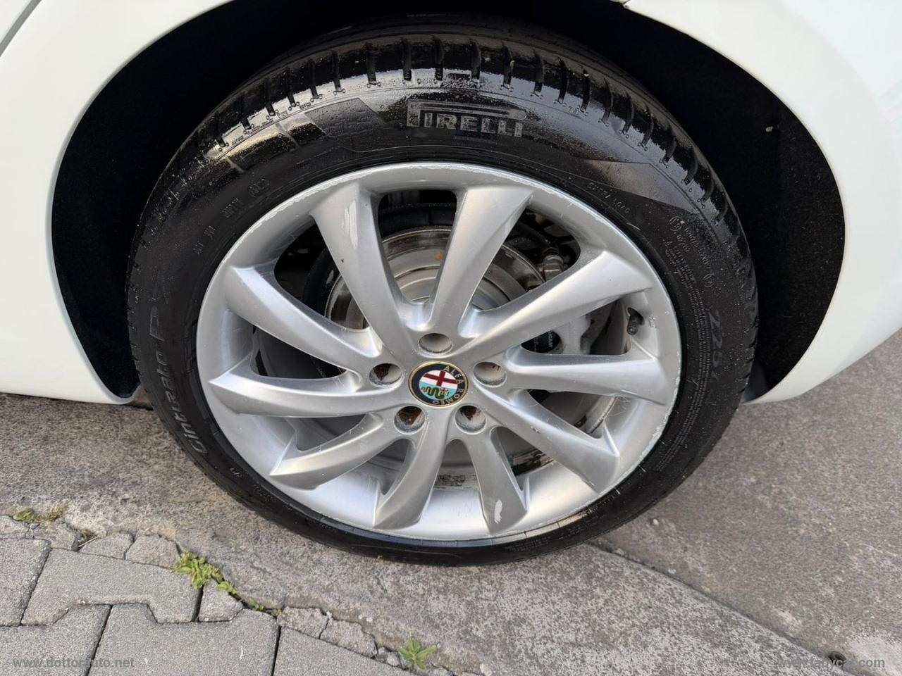 ALFA ROMEO Giulietta 1.6 JTDm-2 105 CV Exclusive