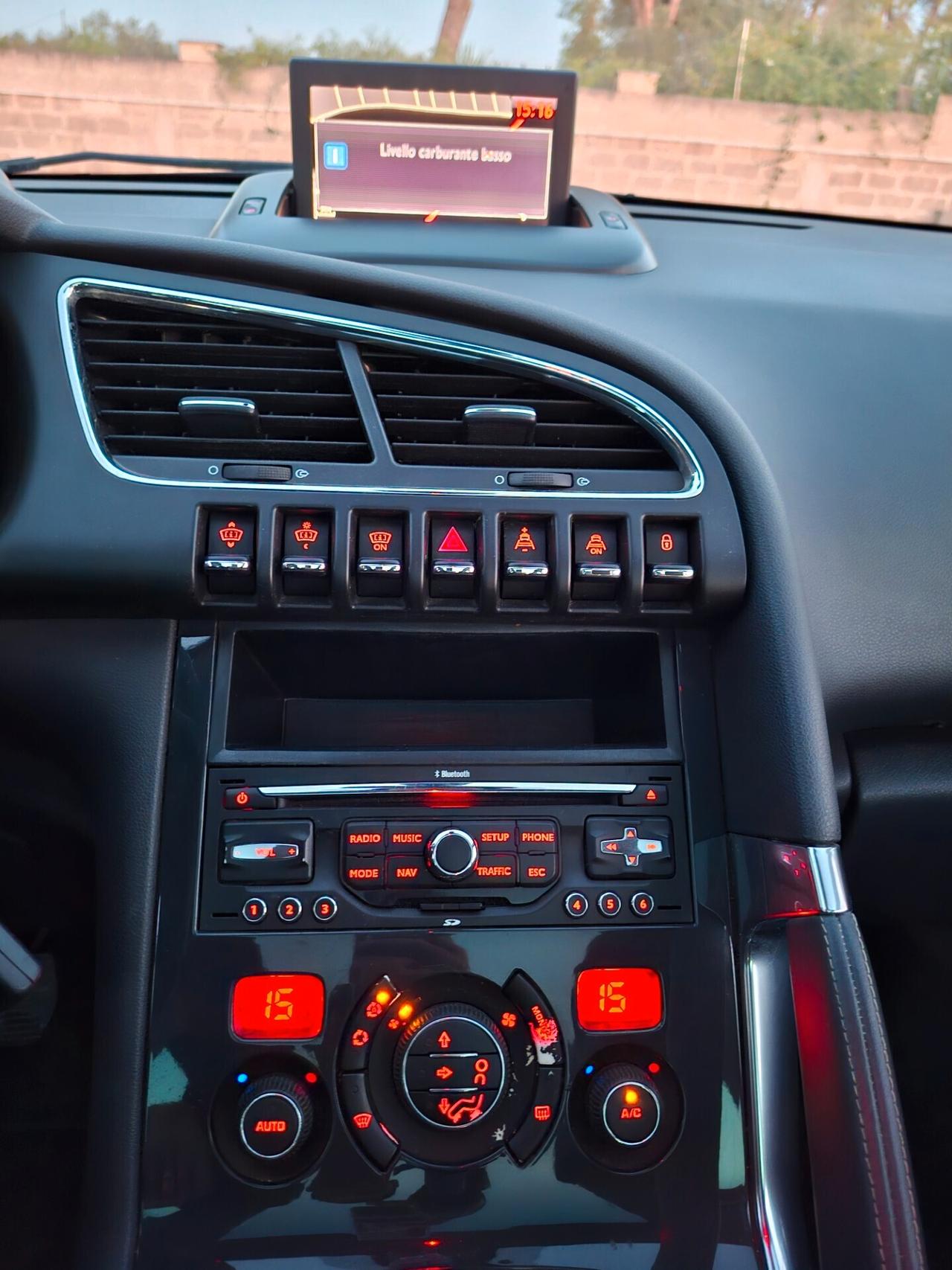 PEUGEOT 3008 ALLURE 1.6 HDI 112cv *TETTO-GANCIO TRAINO*