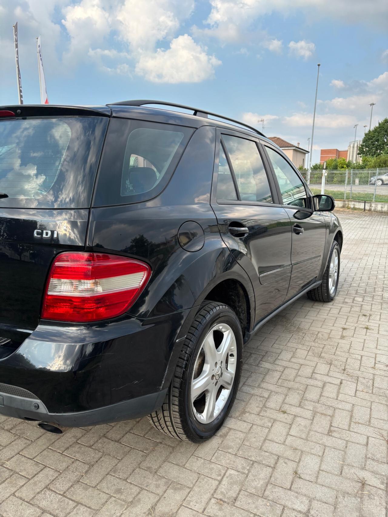 Mercedes-benz ML 320 CDI Chrome PER COMMERCIANTI