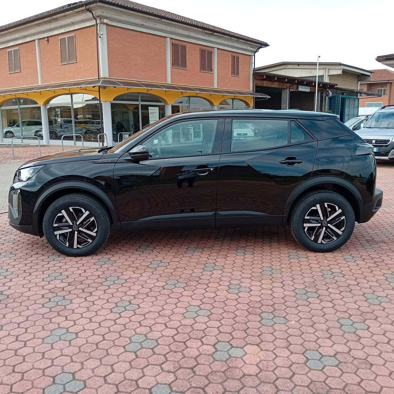 Peugeot 2008 PureTech 100 S&S Style * SENZA VINCOLO DI FIONANZIAMENTO*