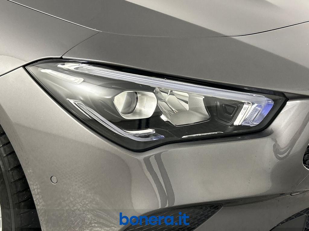 Mercedes CLA 200 200 D Sport 8G-DCT