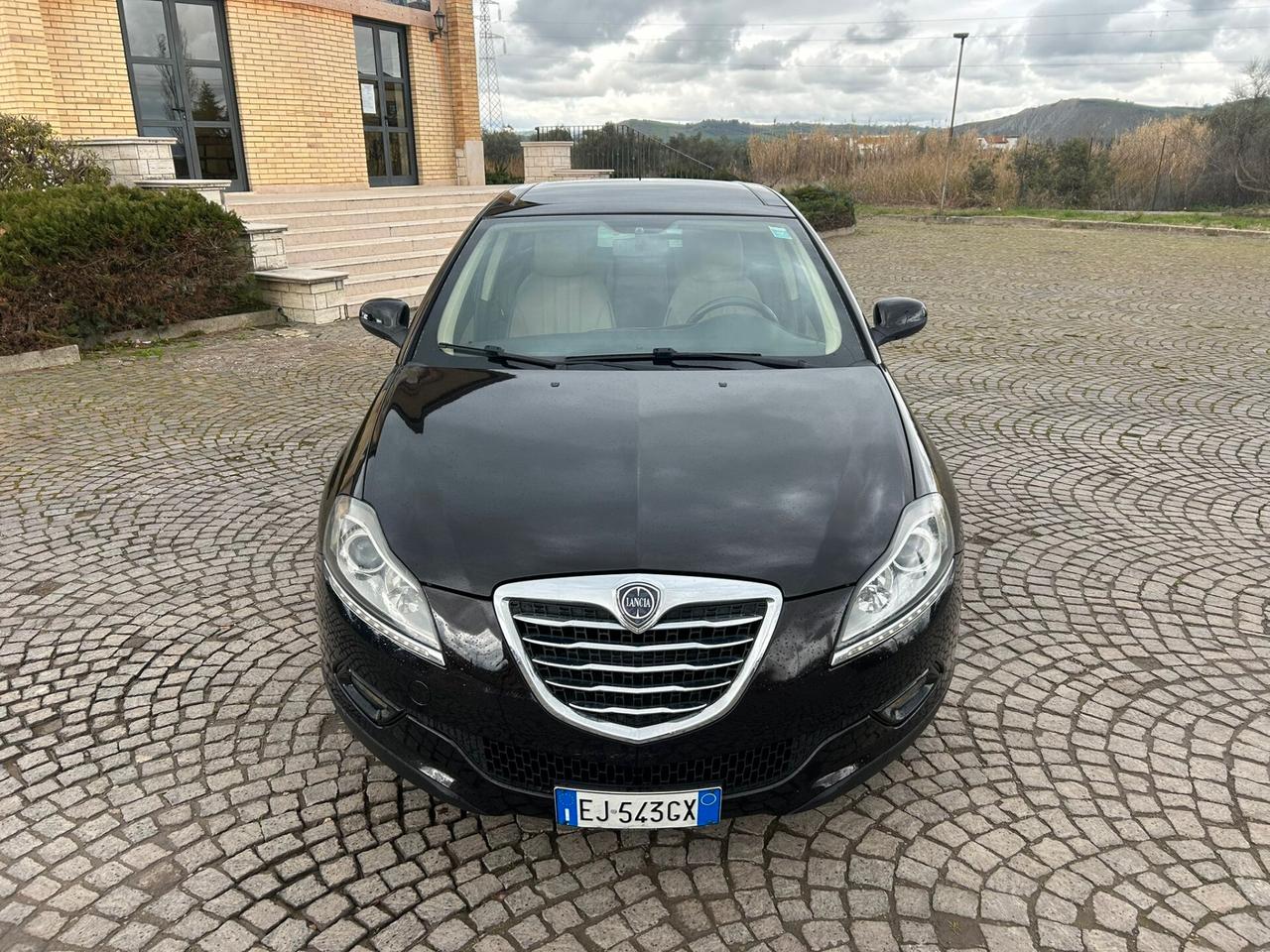 Lancia Delta 1.4 Multiair 140 CV BENZINA e GPL