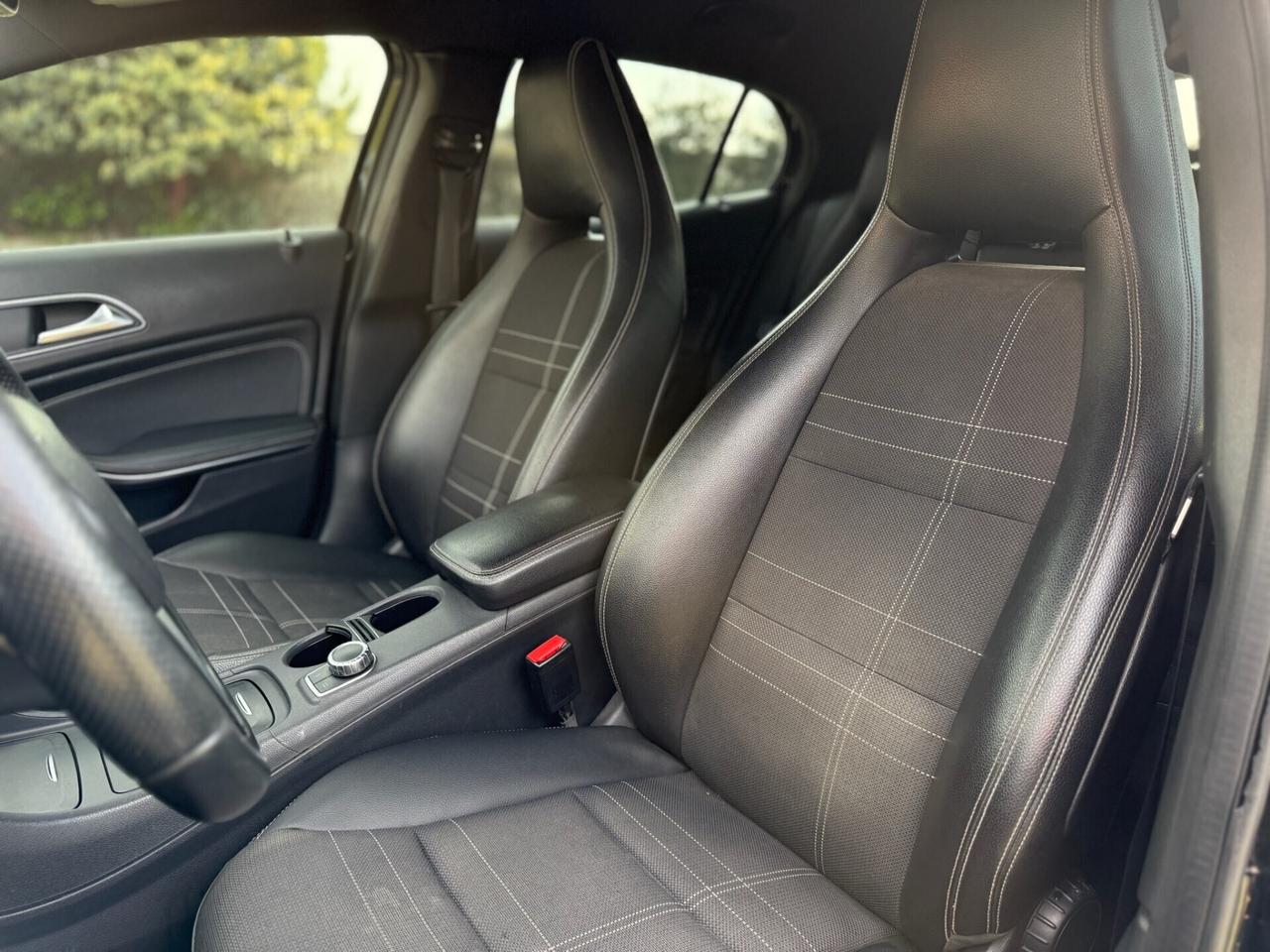 MERCEDES GLA 220 CDI 2015 Automatic 4Matic Premium