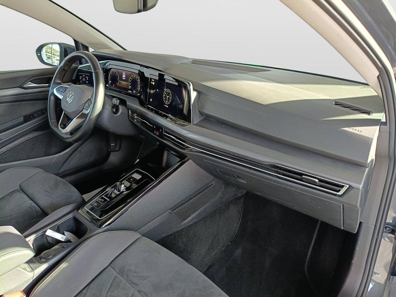 VOLKSWAGEN Golf VIII 2020 - Golf 2.0 tdi Style 150cv dsg