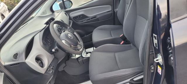 TOYOTA Yaris 1.5 Hybrid 5 porte Cool