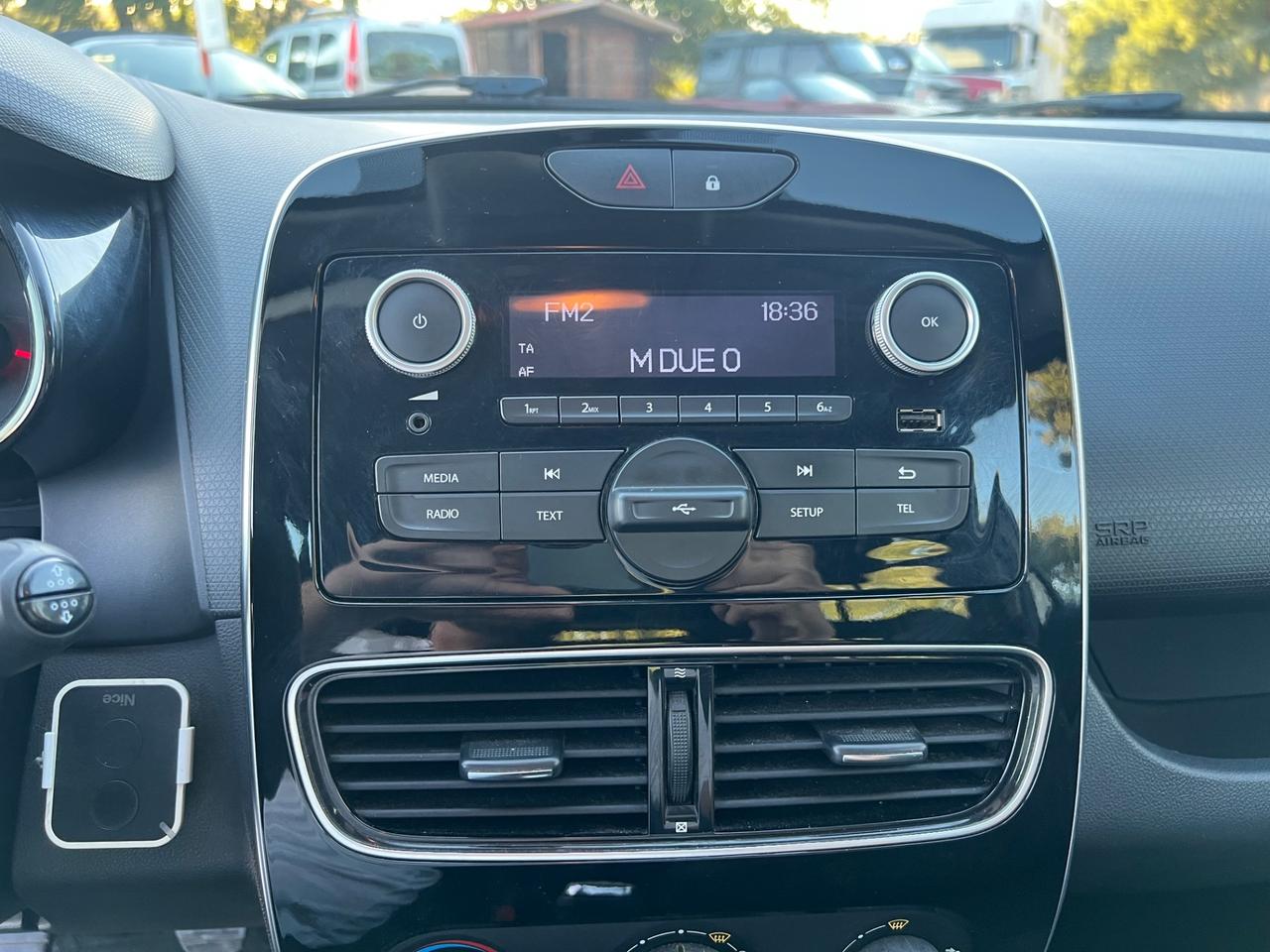 Renault Clio 1.2 BENZINA GPL PERMUTE RATE NEOPATENTATI
