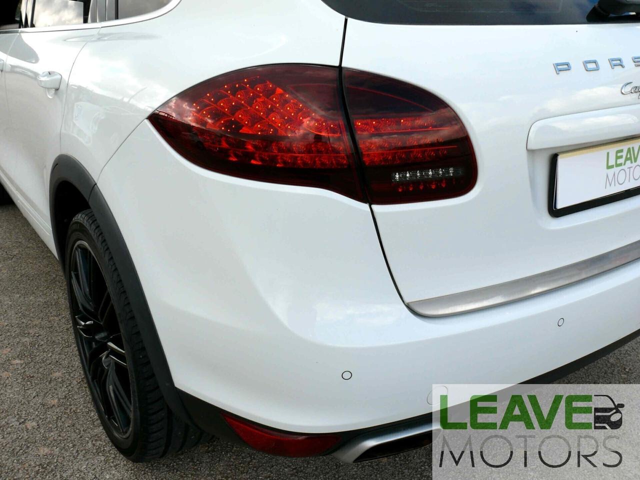 Porsche Cayenne 3.0 Diesel (M1401)