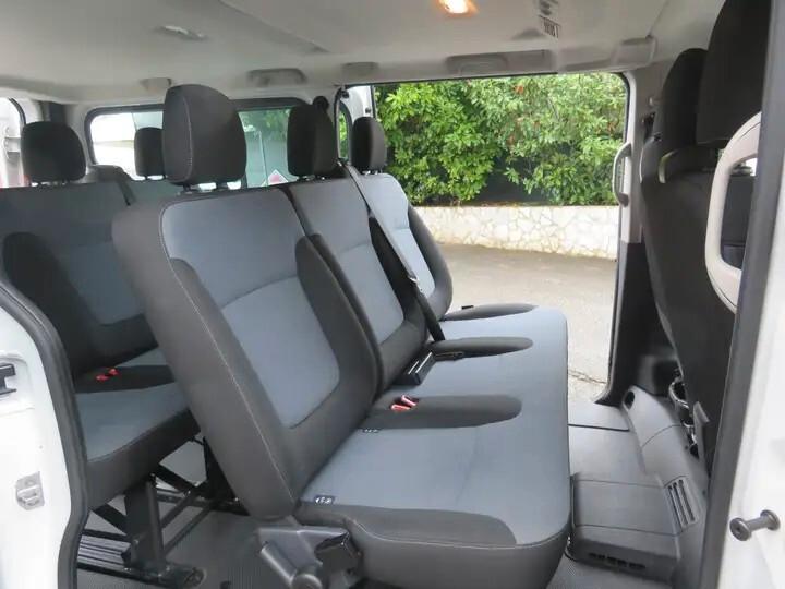 Opel Vivaro 1.6 TDI PASSO LUNGO 9 POSTI