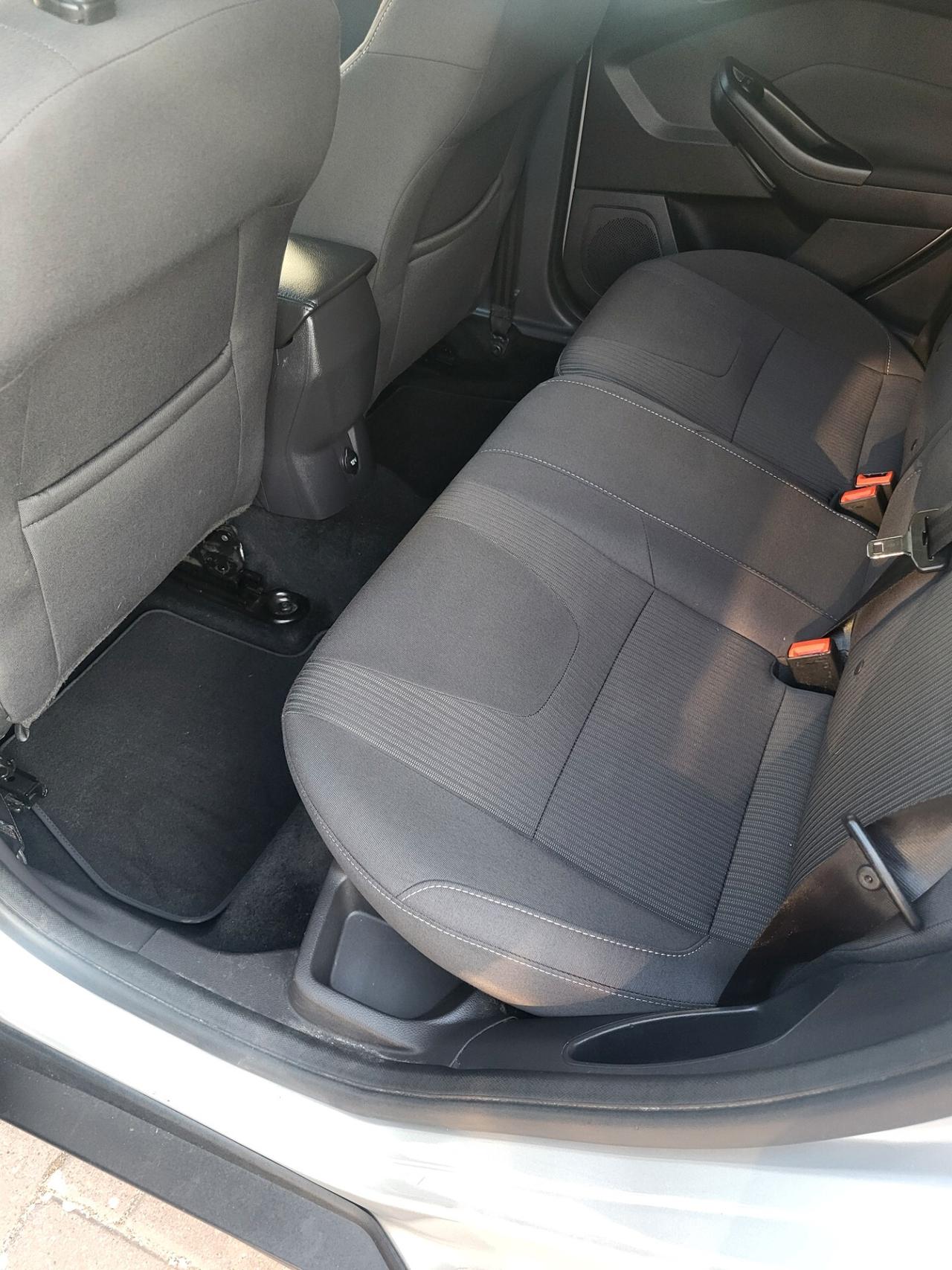 Ford Focus 1.6 TDCi 95 CV SW Titanium