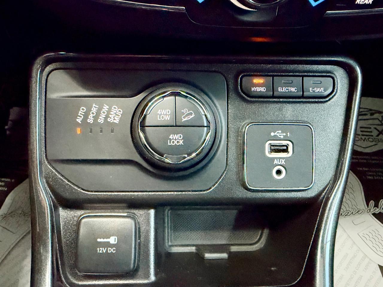 Jeep Compass 1.3 ibrida/Plug-in 190cv 4xe