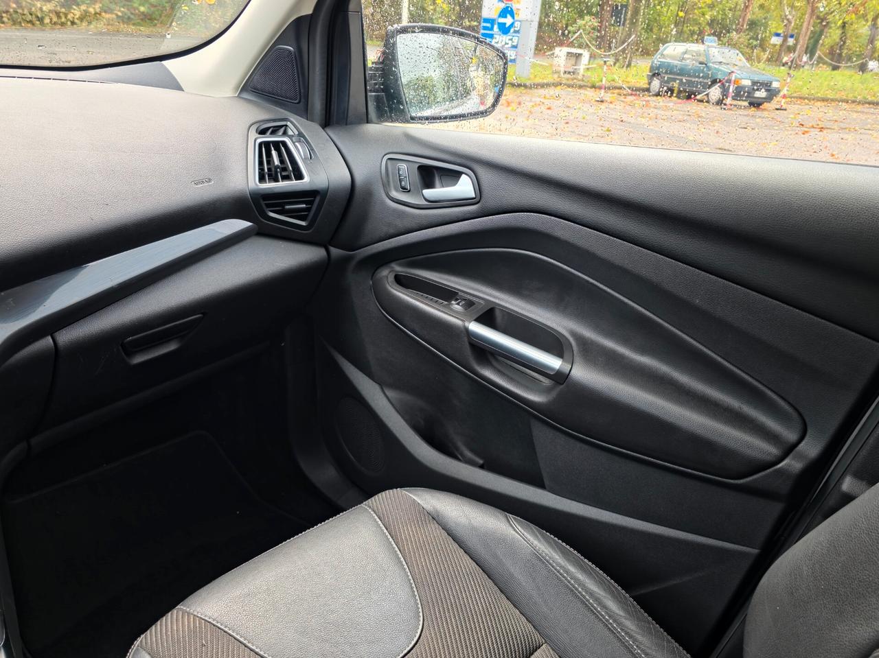 Ford Kuga 2.0 TDCI 150 CV S&S 4WD Powershift Titanium E6B Automatico 2016