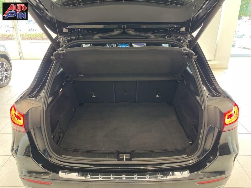 Mercedes-Benz GLA GLA 200 d Automatic Premium *Tetto*Ambient light*