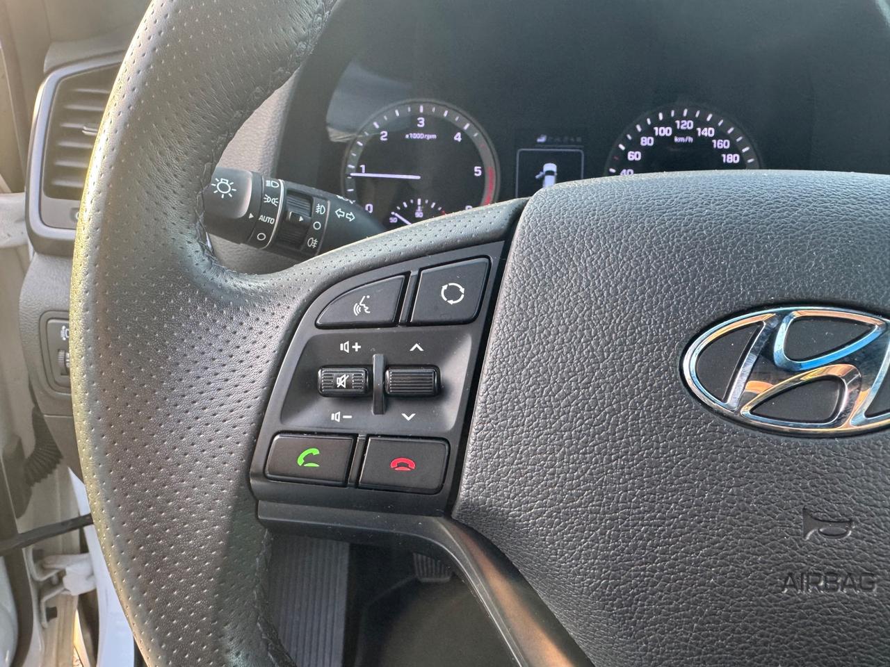 Hyundai Tucson 1.7 CRDi X-Possible FULL SERVICE NEOPATENTATI