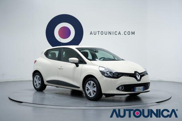 RENAULT Clio 1.2 75 CV 5 PORTE LIFE NEOPATENTATI