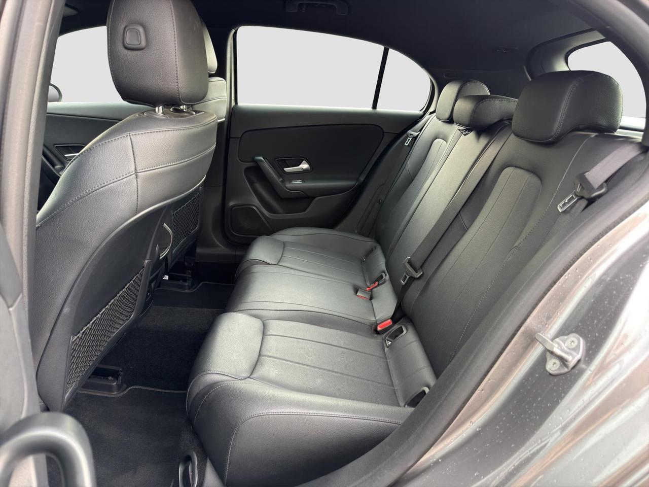 MERCEDES Classe A (W177) A 180 d Automatic Business Extra