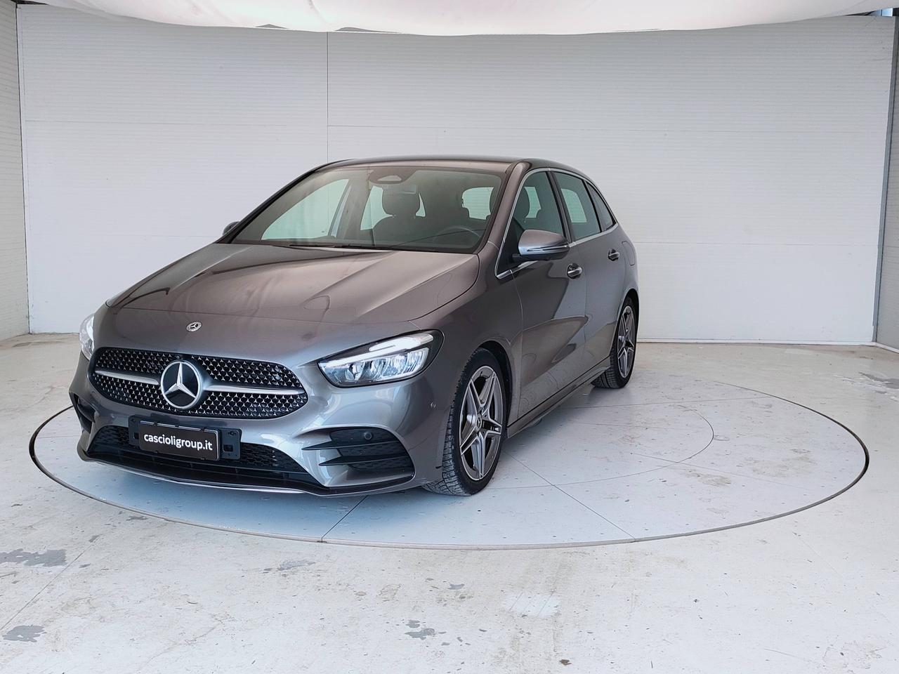 Mercedes-Benz Classe B - W247 2023 - B 180 d AMG Line Advanced Plus auto