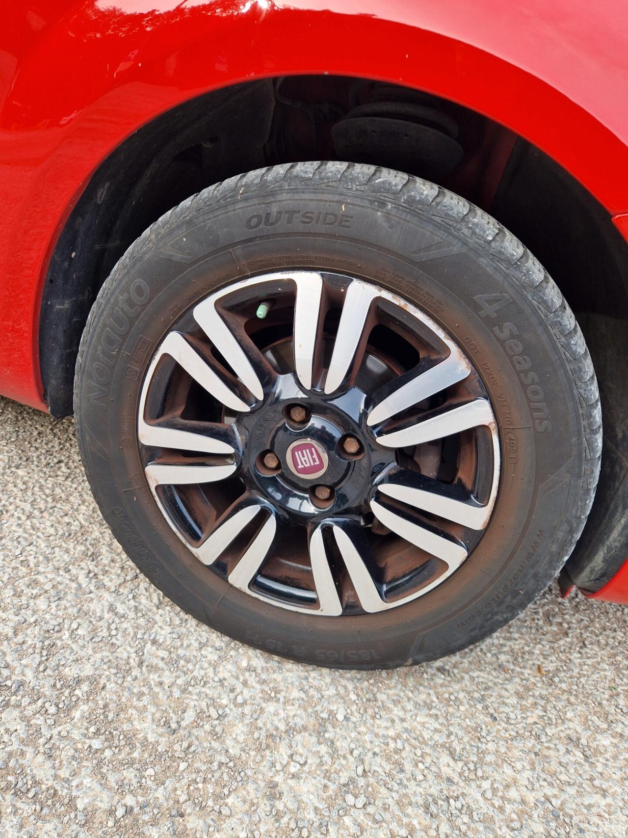 Fiat Grande Punto 86CV - 2013