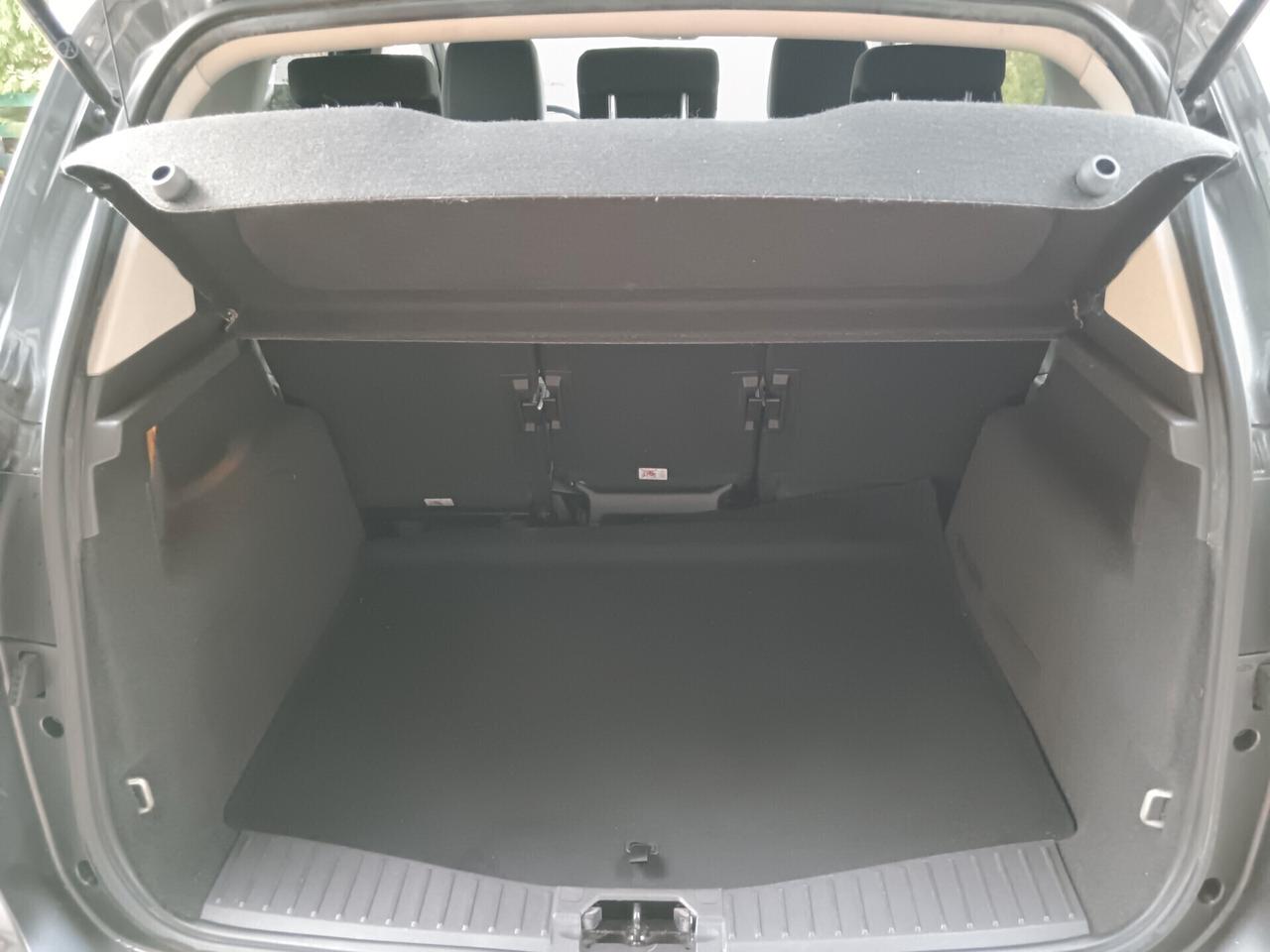 Ford C-Max 1.5 TDCi 120CV TITANIUM FULL PROMO