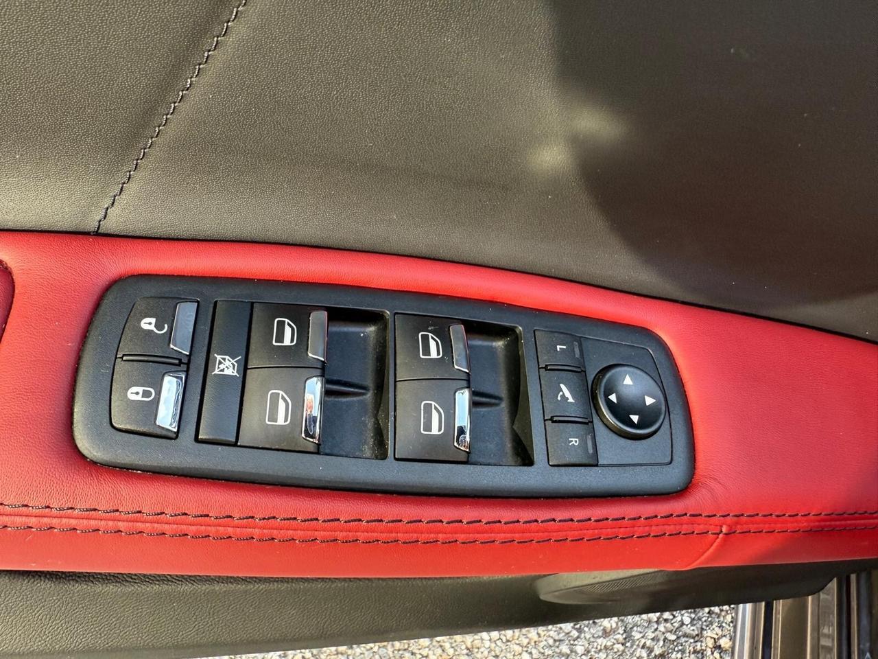 Maserati Ghibli V6 430 CV Q4 Gransport