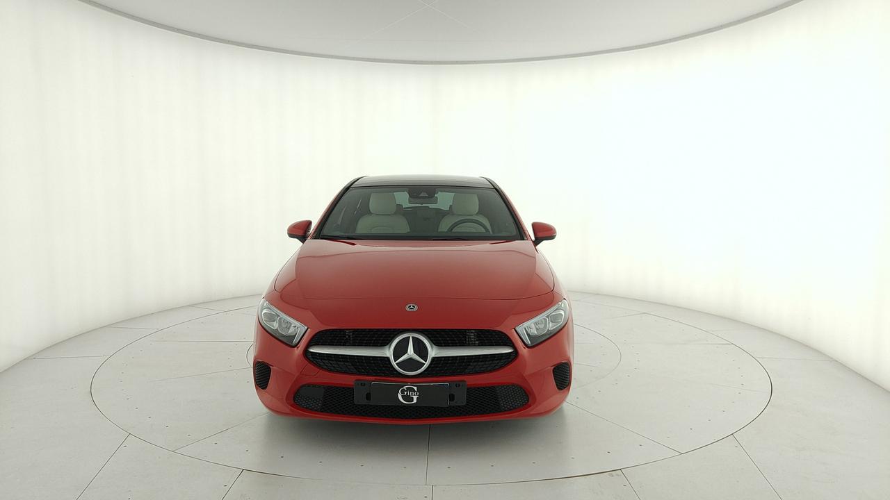 Mercedes-Benz Classe A - W177 2018 - A 200 Sport auto