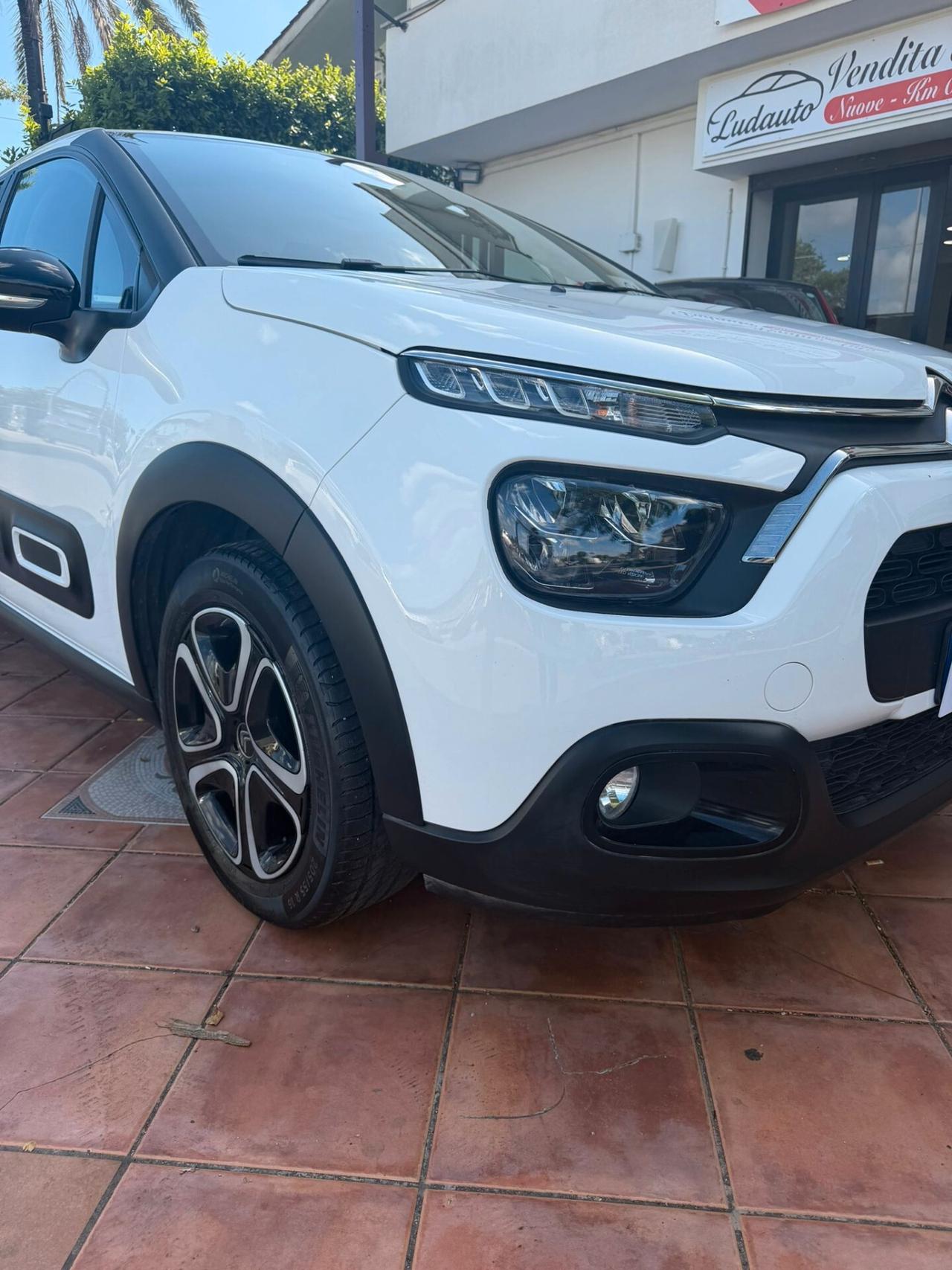 Citroen C3 PureTech 83 S&S Plus