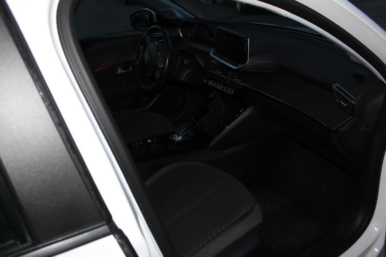 Peugeot 208 motore elettrico 136 CV 5 porte Active Pack
