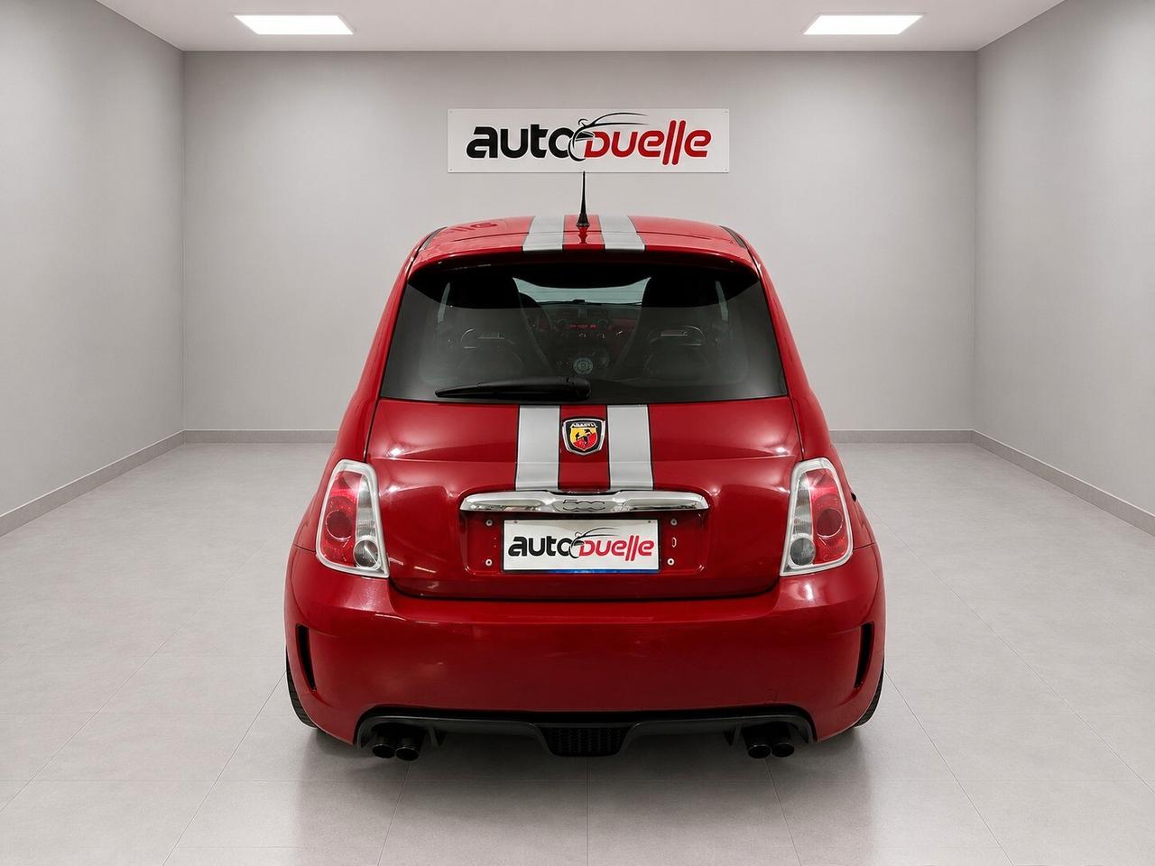 Abarth 500 1.4 Turbo T-Jet ESSESSE
