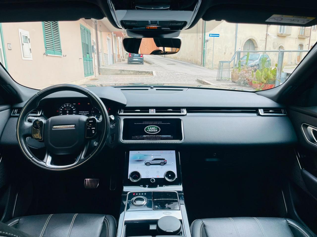 Land Rover Range Velar 2.0D I4 240 CV R-Dynamic HSE