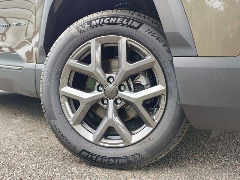 Jeep Compass Compass 1.2 turbo 48V e-hybrid Summit fwd 145cv edct6