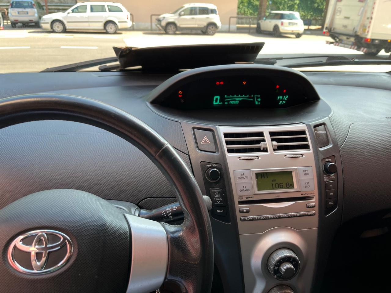 Toyota Yaris 1.4 TURBO DIESEL