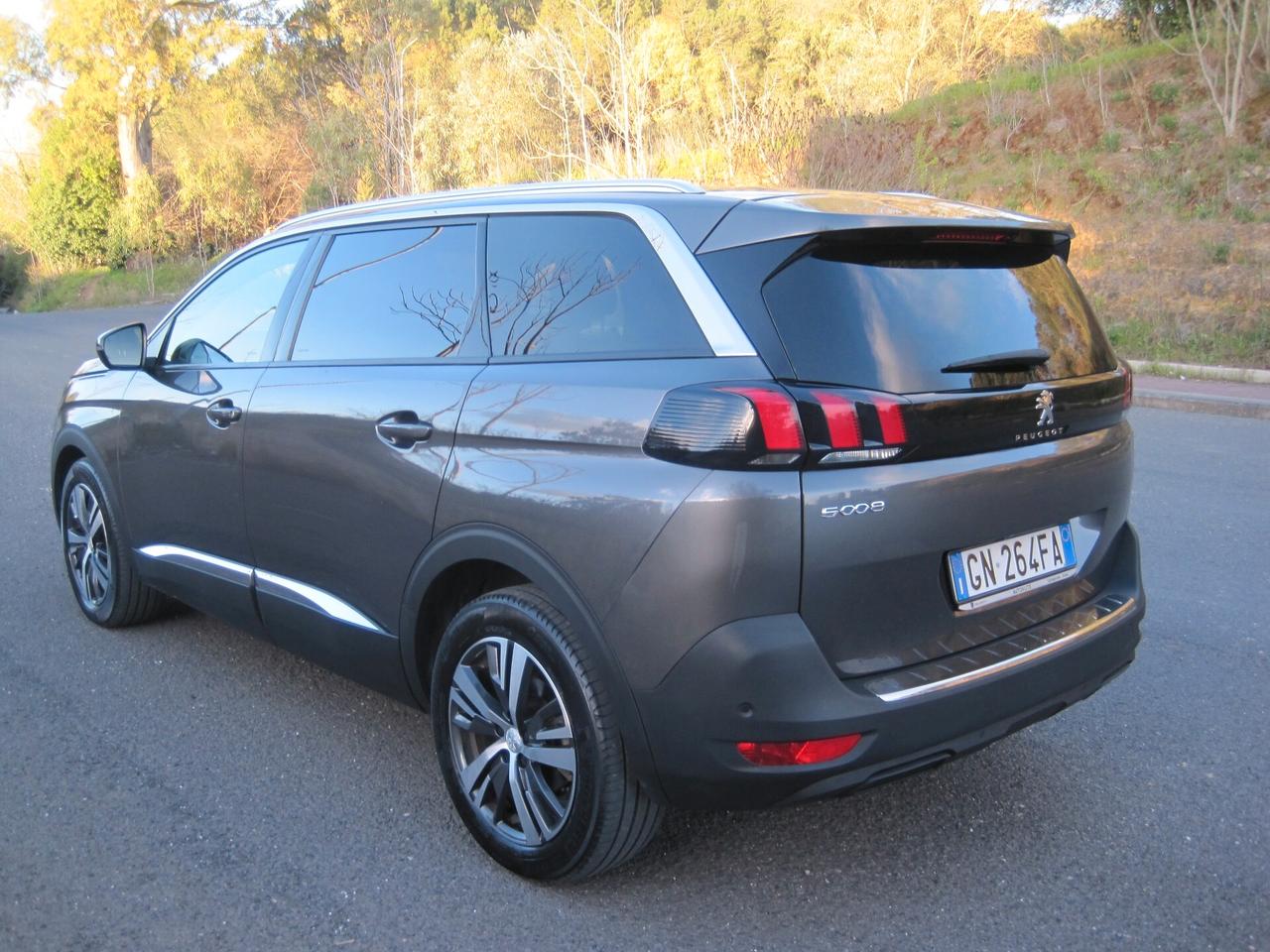 Peugeot 5008 BlueHDi 130 S&S EAT8 Allure Pack