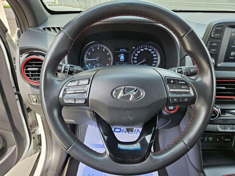 Hyundai Kona 1.0 T-GDI Xpossible