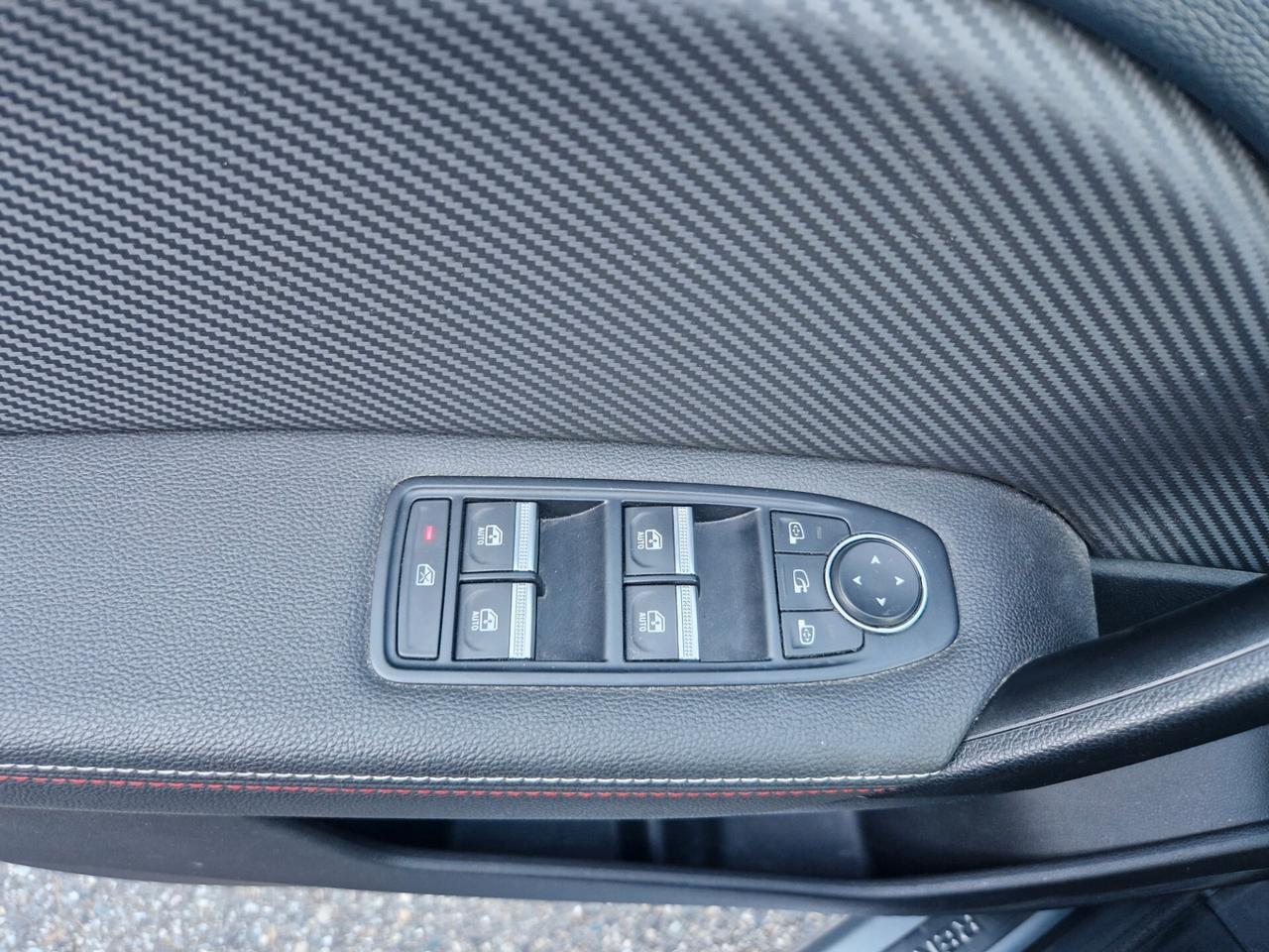 Renault Captur 1.6 145CV "45.300 km" RS-line, Bicolore, Carplay, Sensori