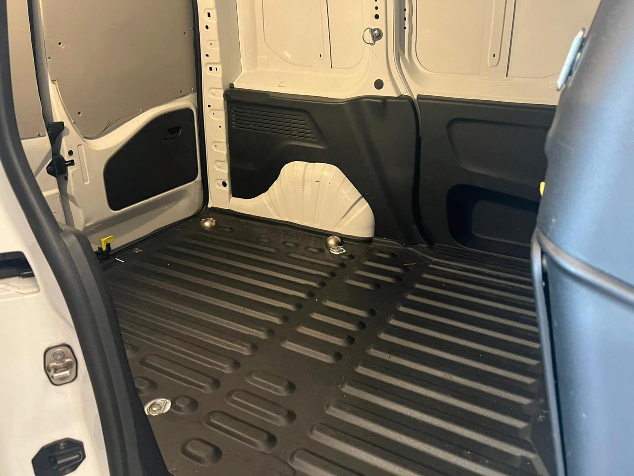 Peugeot Partner BlueHDi 131cv Furgone Premium 2021 IVA ESPOSTA