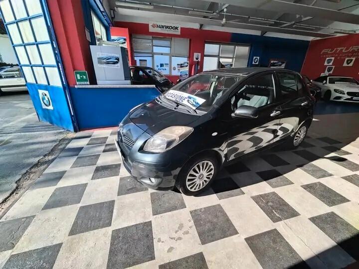 Toyota Yaris 1.3 5 porte M-MT Sol