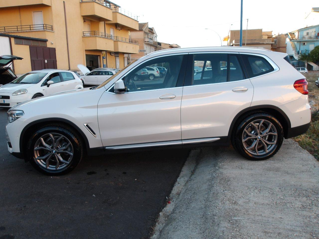 BMW X3 xdrive20d mhev 48V xLine auto