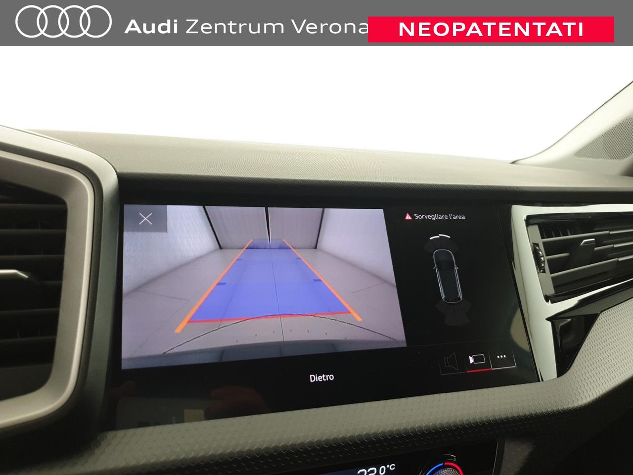 Allstreet 30TFSI 116CV S tronic Identity Contrast