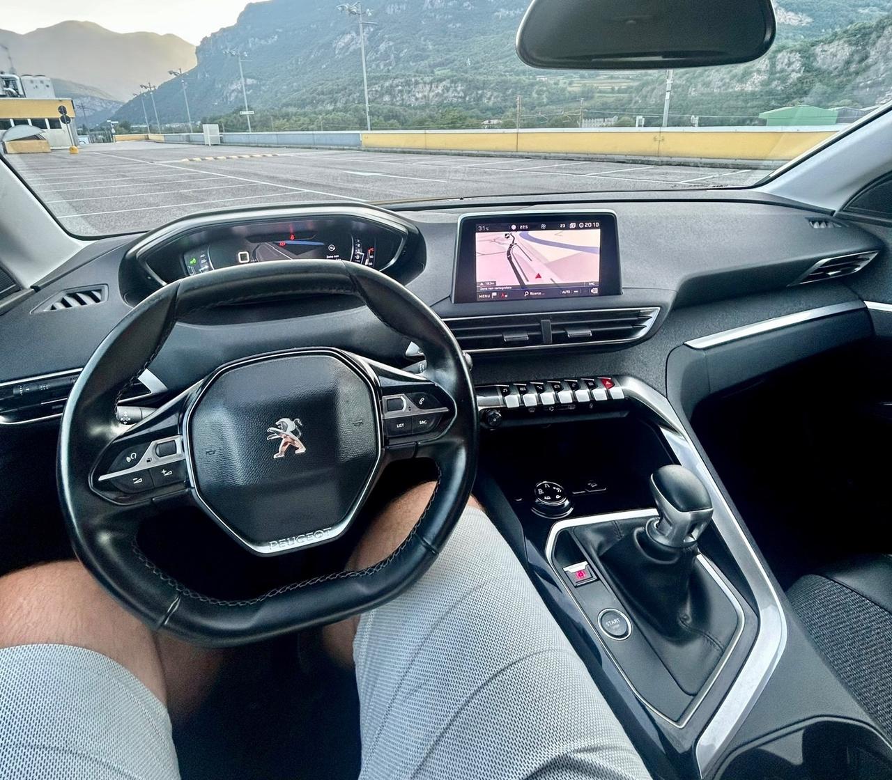 Peugeot 3008 BlueHDi S&S Allure 117.000km 2018