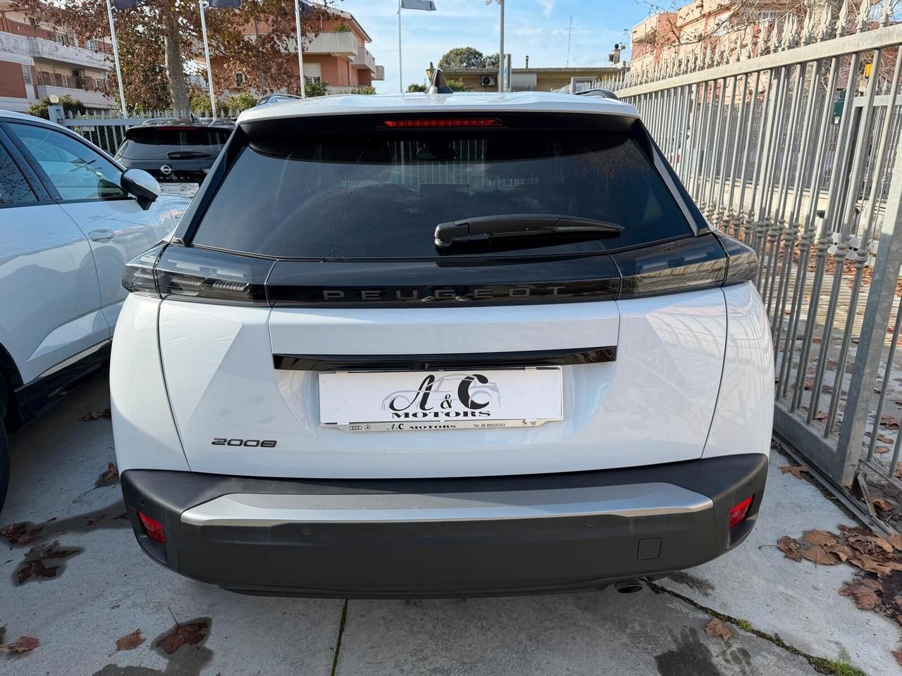 Peugeot 2008 PureTech 100 S&S Allure