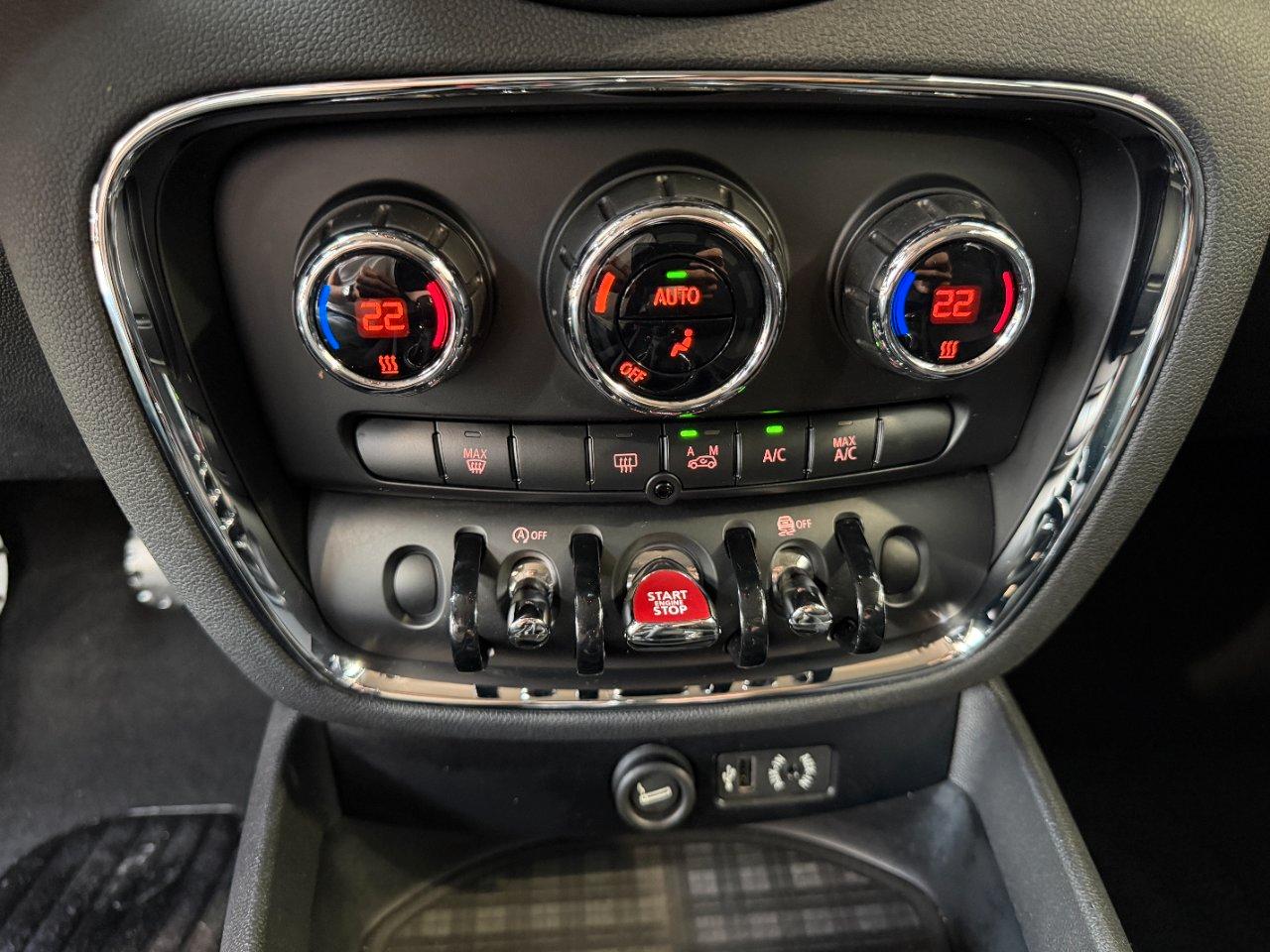 Mini Clubman Cooper Boost 1.5 - 17"