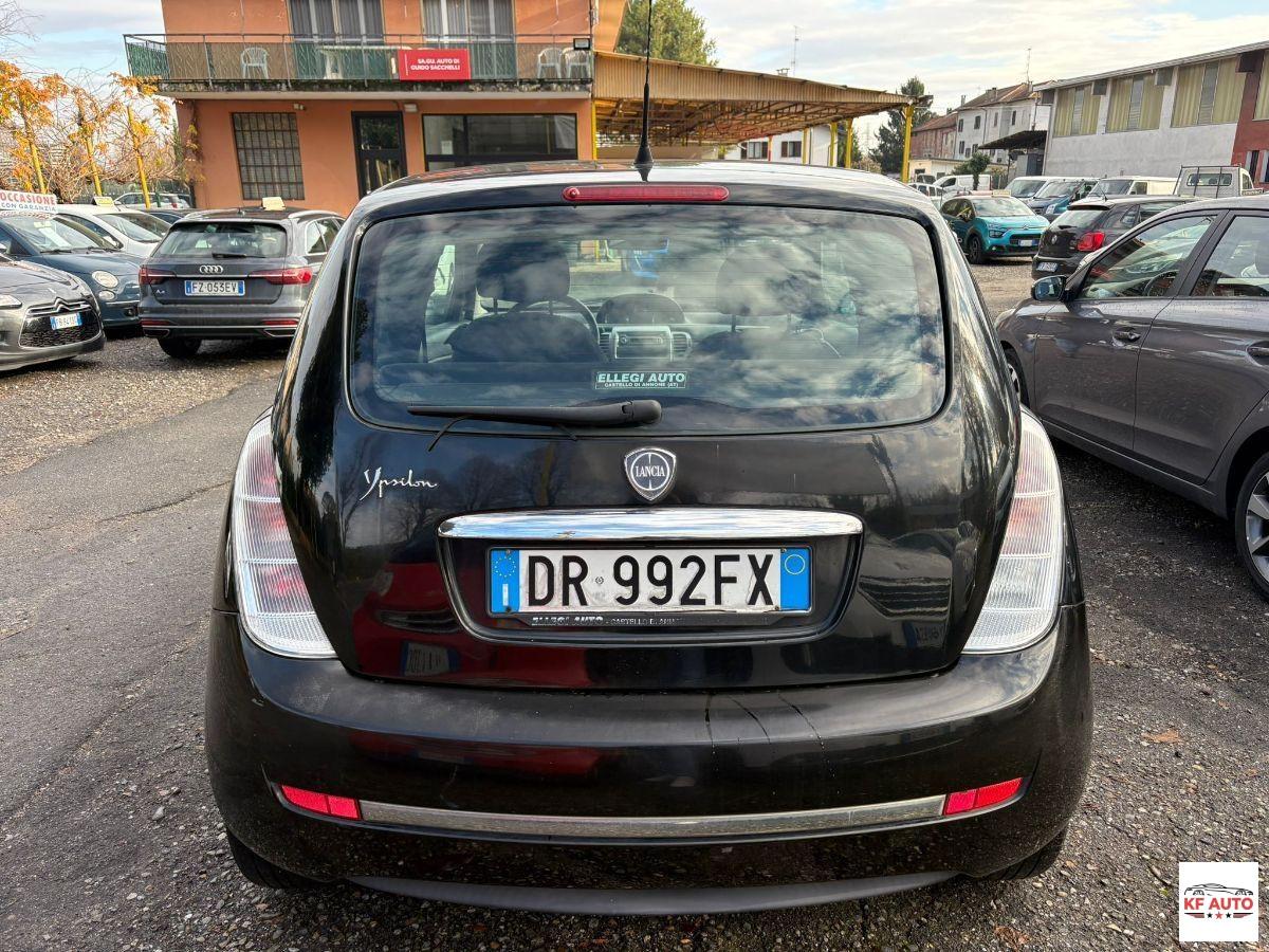 LANCIA - Ypsilon 1.2 8v Argento