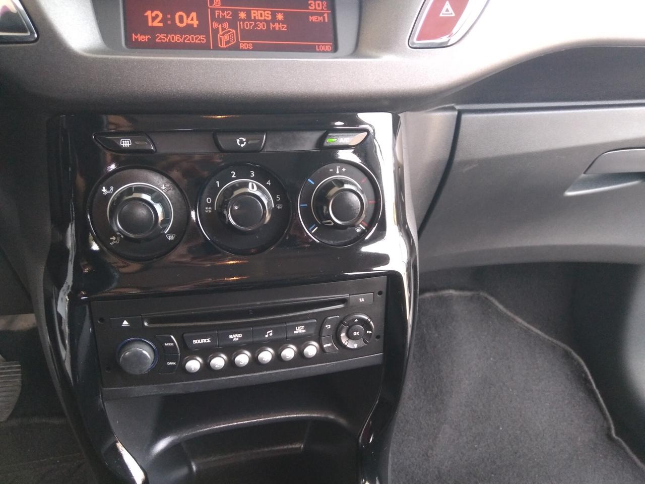 Citroen C3 PureTech 82 Exclusive x neopatentati
