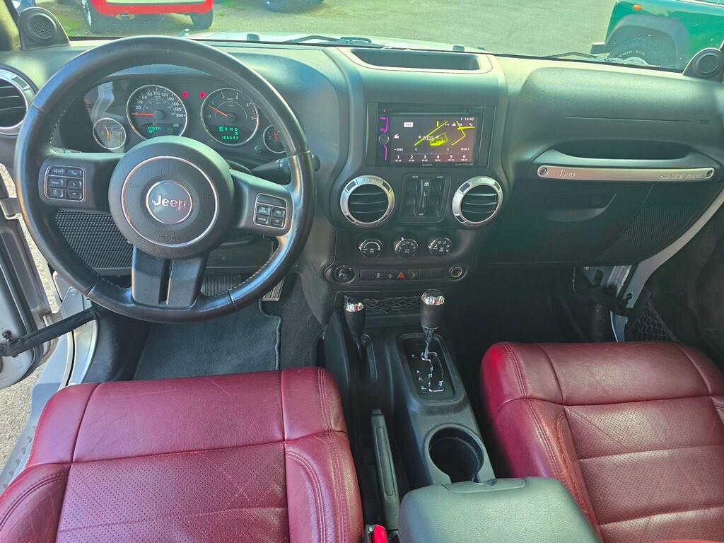 Jeep Wrangler UNLIMITED 2.8 CRD 200CV SAHARA